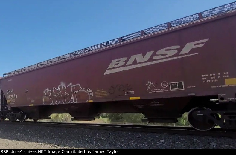 BNSF 483019